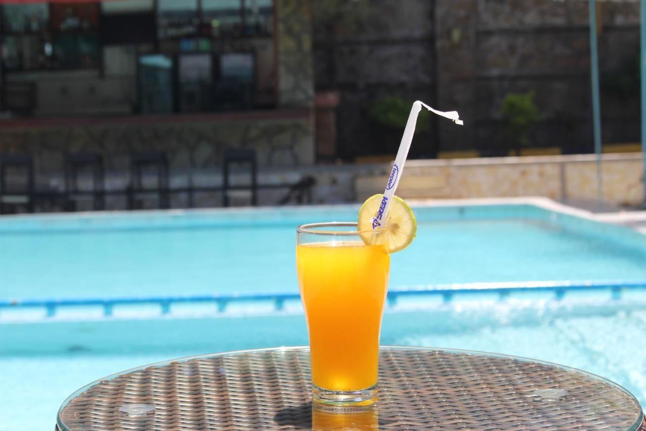 Chamiachi Hotel & Apartments 밤부리 외부 사진