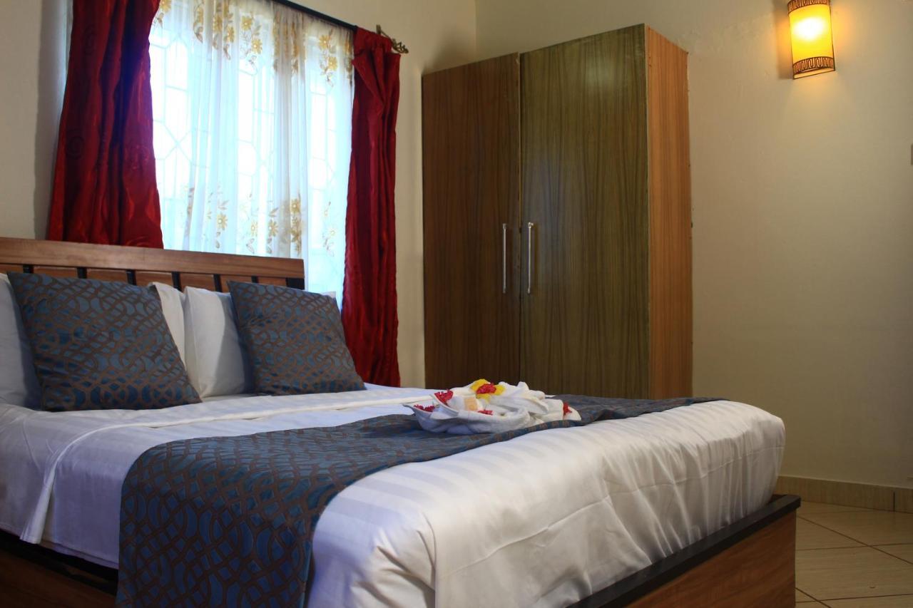 Chamiachi Hotel & Apartments 밤부리 외부 사진